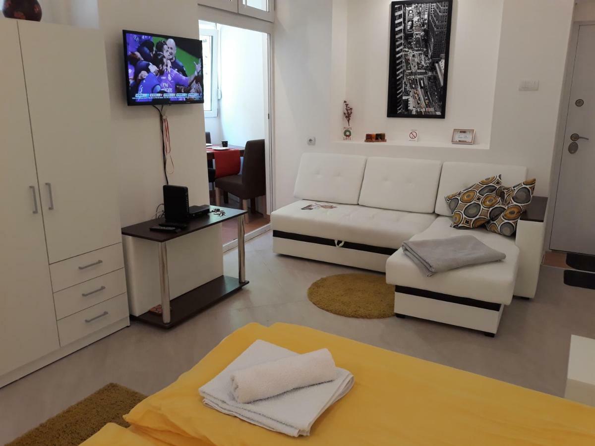 Apartamento White Pearl Belgrado Exterior foto